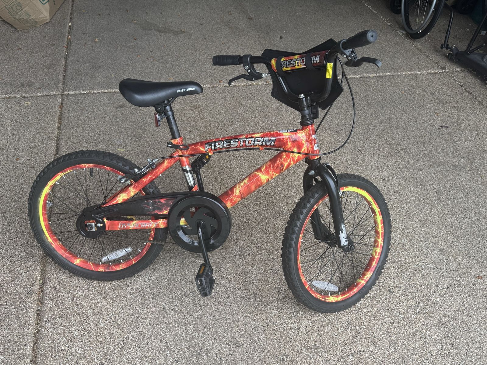 Firestorm Huffy 18-inch Kids BMX Bike - Red/Orange Flames - Single Speed