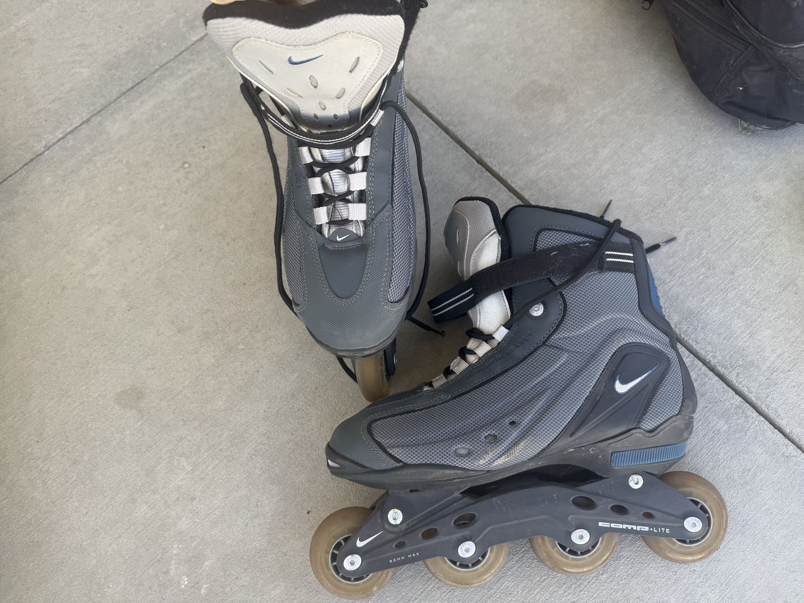Nike inline skates, pads and bag