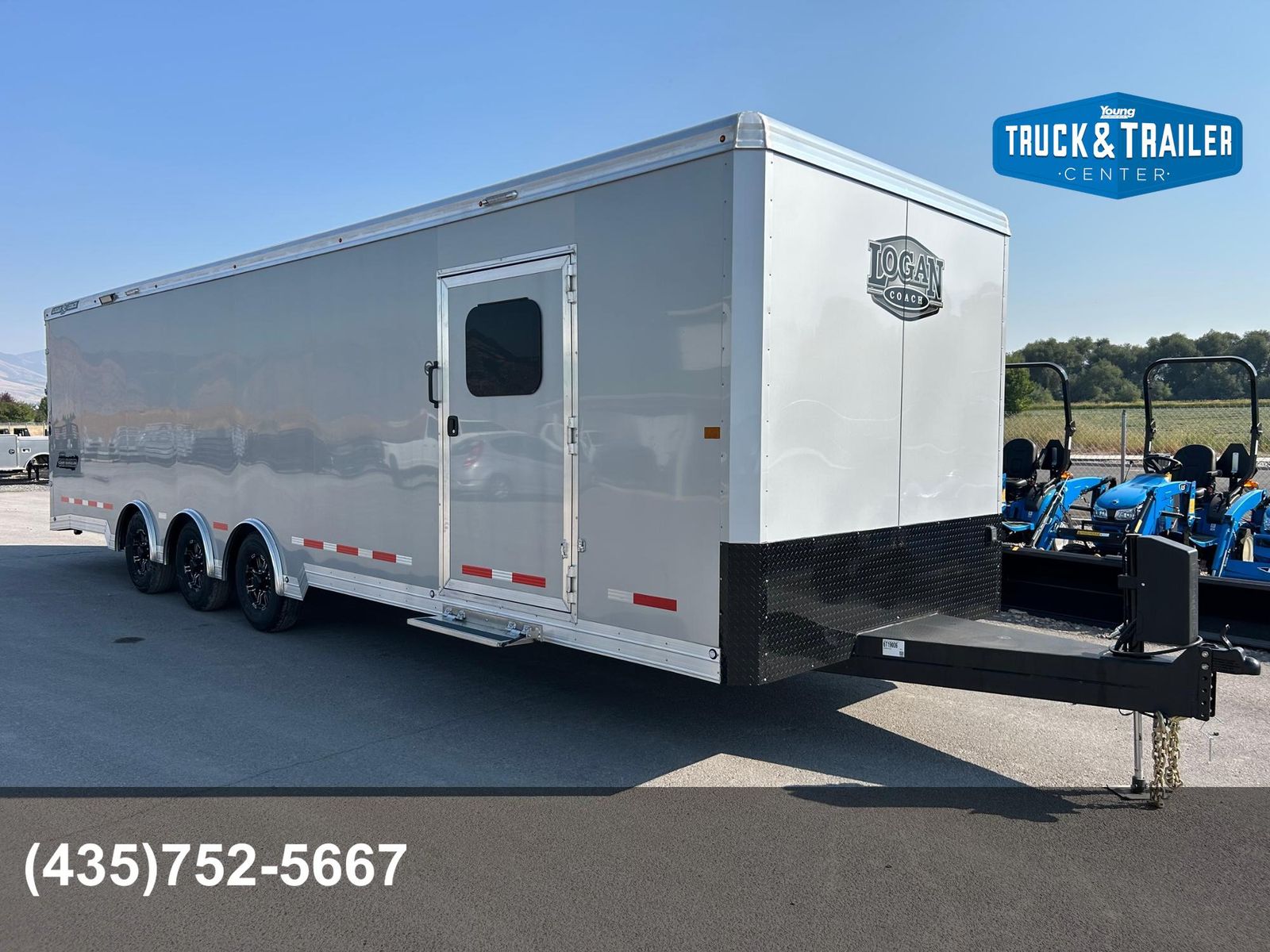 2026 Logan Coach 32' Ultimate Car Hauler