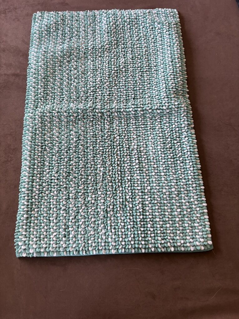 Green And White Bathroom Rug
