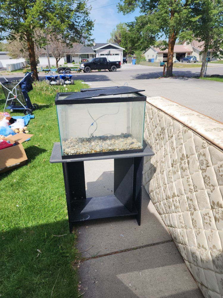 20 gallon tank with stand
