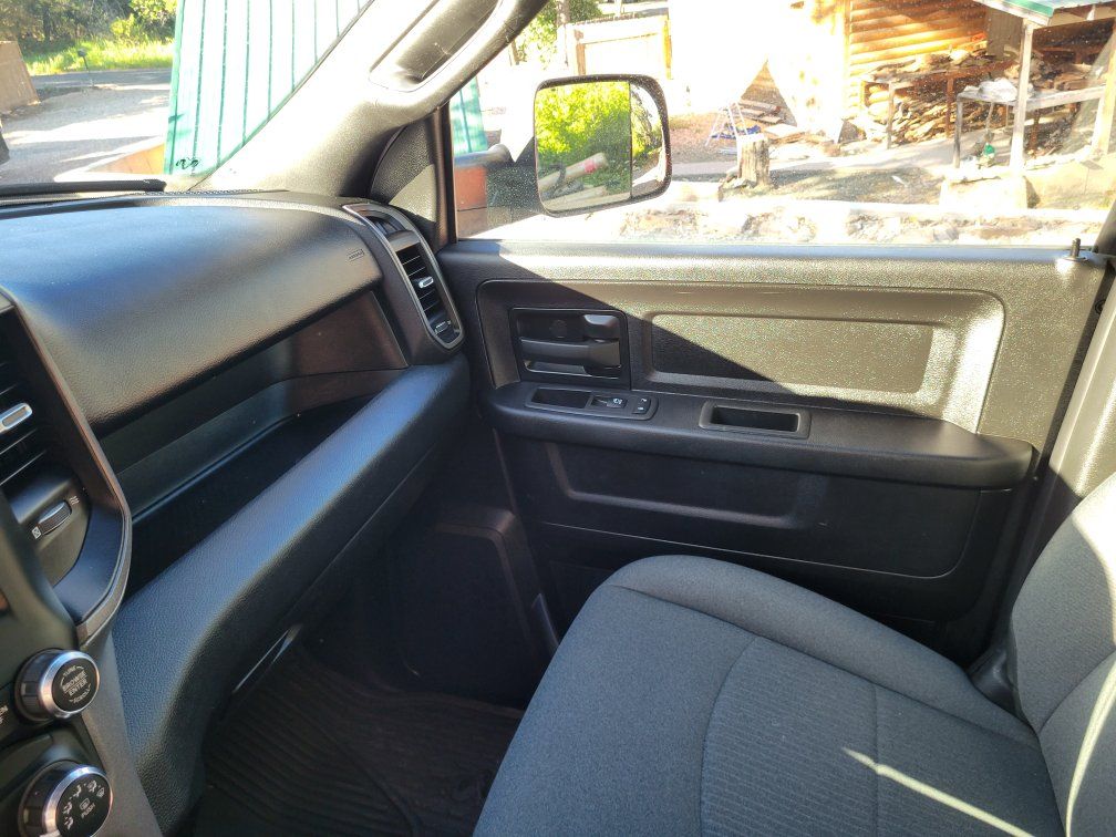 Main image 6