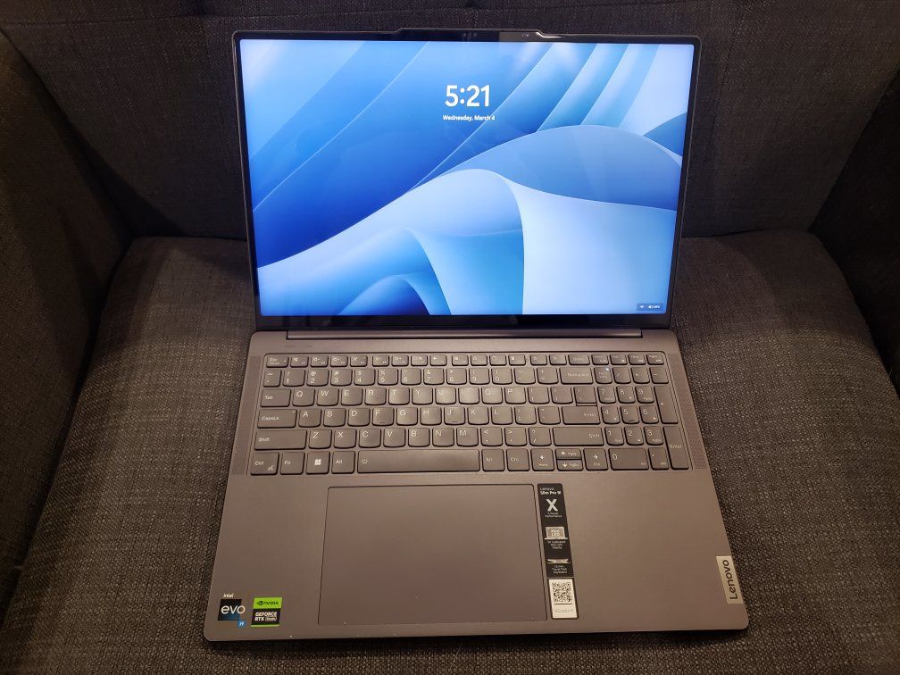 LENOVO SLIM PRO 9 16IRP8- 2023