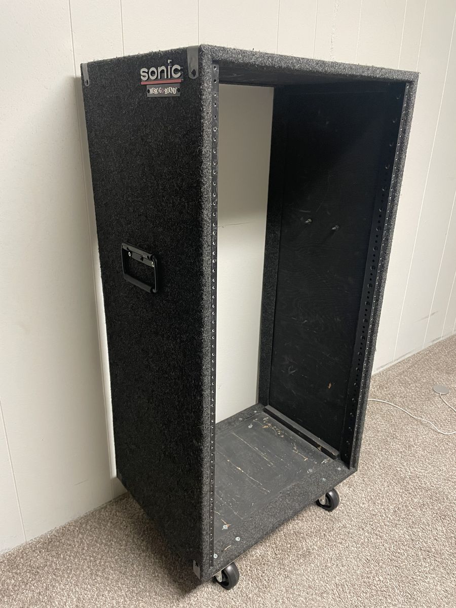 Audio Rack 22U