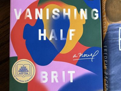 The Vanishing Half by Brit Bennett - #1 NYT Bestselling Novel, GMA Book Club Pick