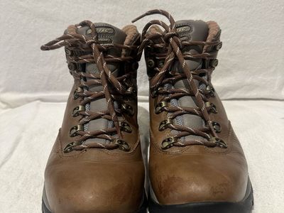 Hi-Tec Women’s 9.5 Brown/Gray Wtrprf Hiking Boots