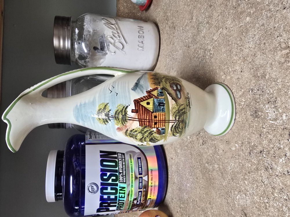 Maioliche Deruta Ceramic Hand Painted Carafe Italy