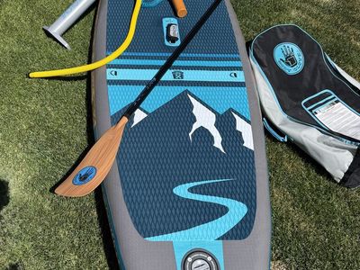 Body Glove Inflatable Stand Up PaddleBoard 11'