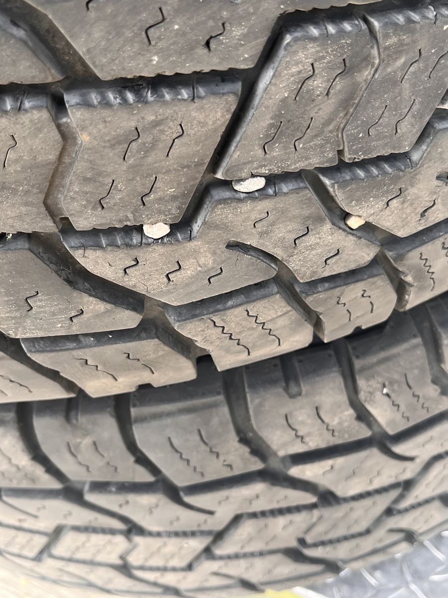 Big Foot Big O LT 285/70R17 M&S