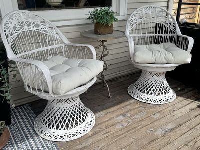Rare set of 6 mid century spun fiberglass patio chairs