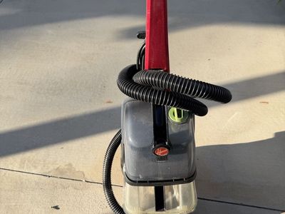 Hoover Power Scrub Elite Pet Carpet Cleaner Machine FH50135