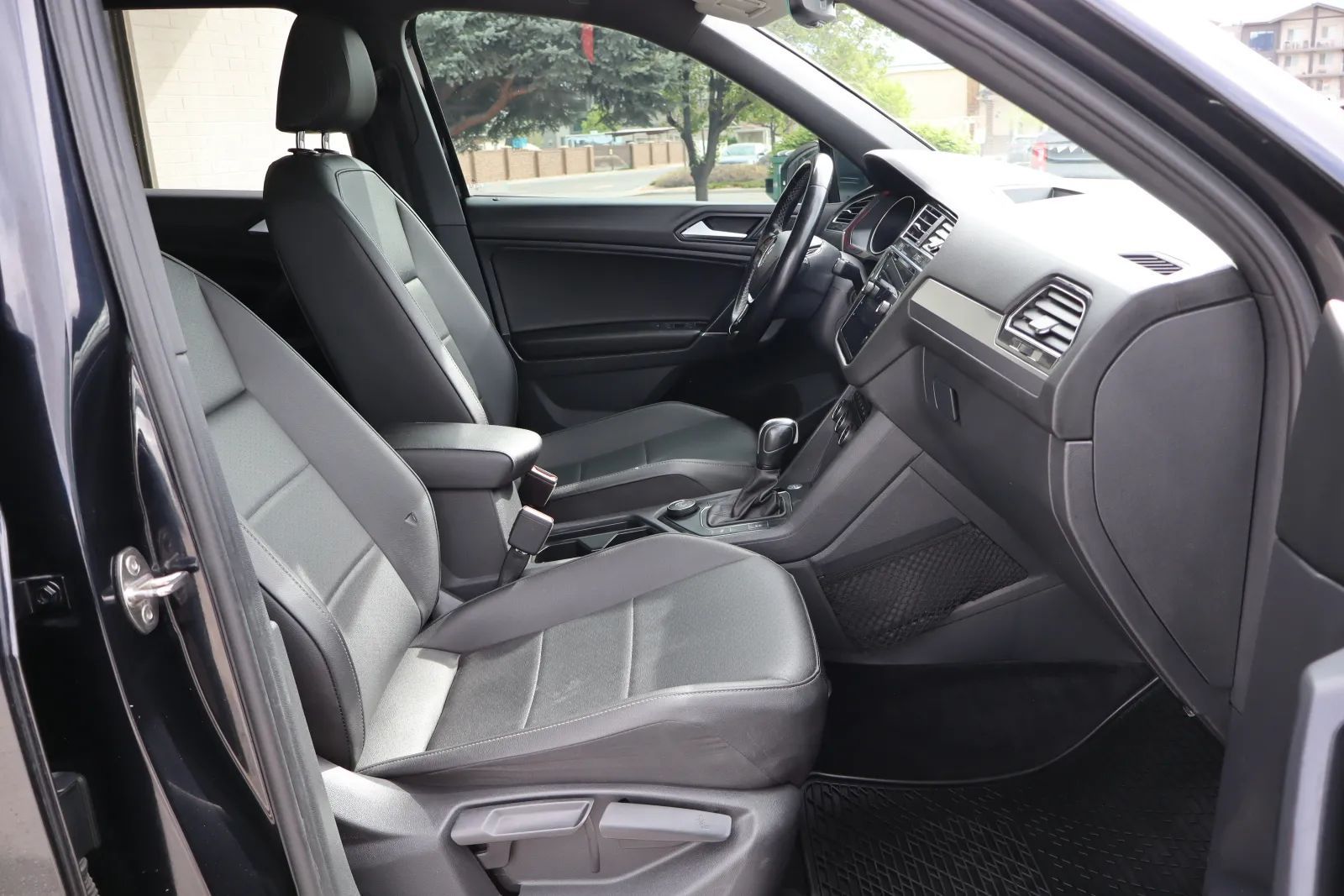 2020 Volkswagen Tiguan SE R-Line Black 4Motion