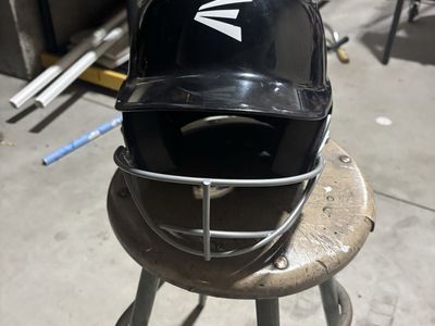 Easton softball/baseballBatting Helmet