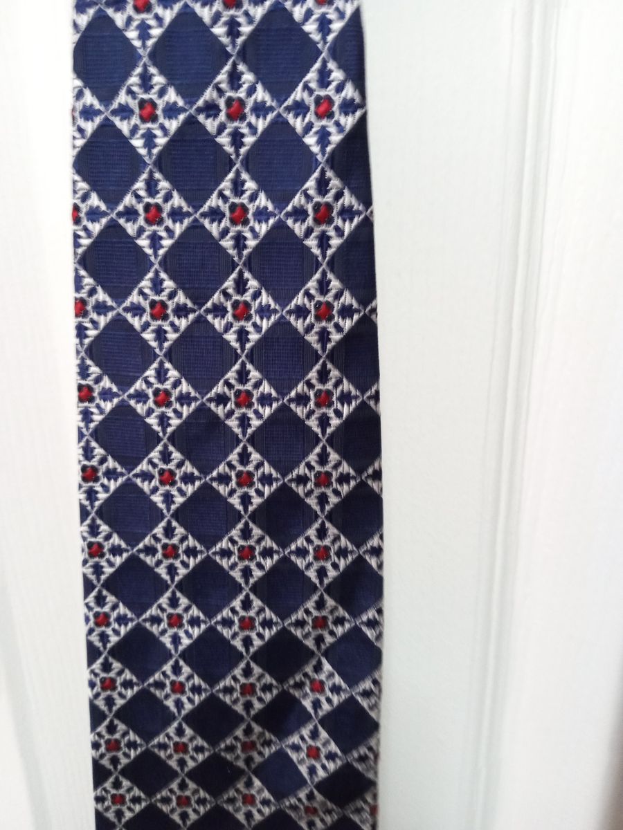 Countess Mara Men's Blue Diamond Pattern Silk Necktie Made in USA