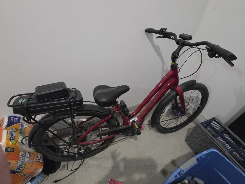 Red Electric Commuter Bike with Rear Rack & Battery