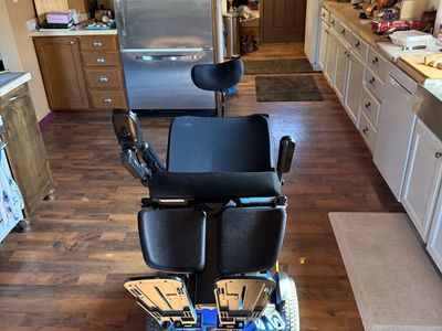 Quantum power wheel chair