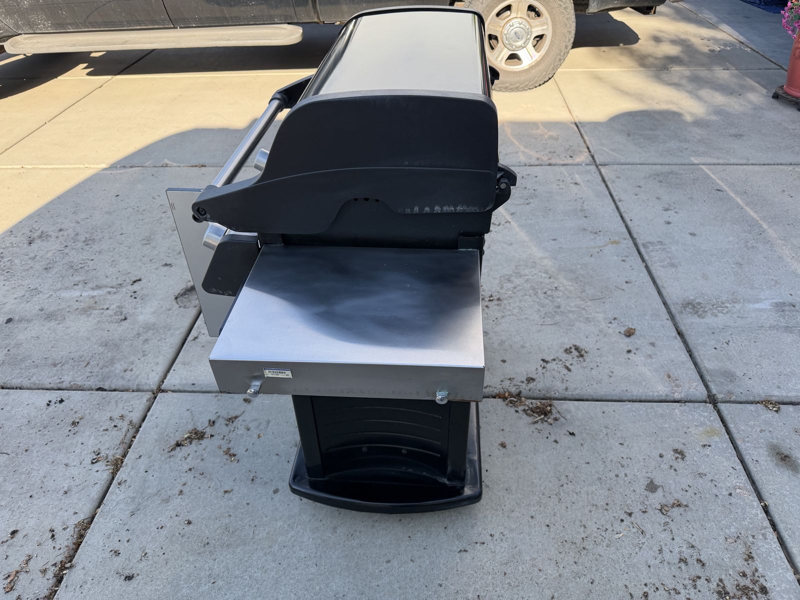 Main image 5