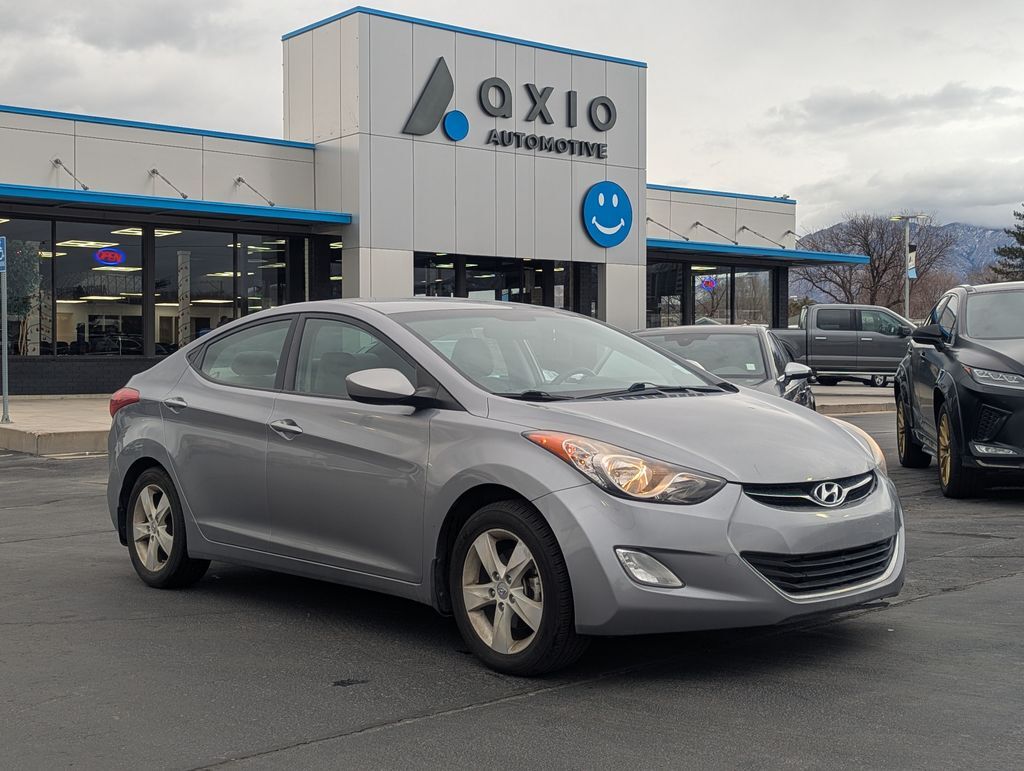 2013 HYUNDAI ELANTRA GLS