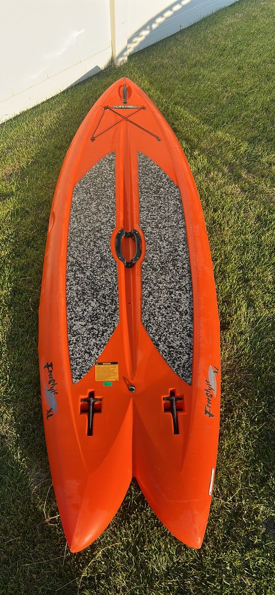 Lifetime paddle board