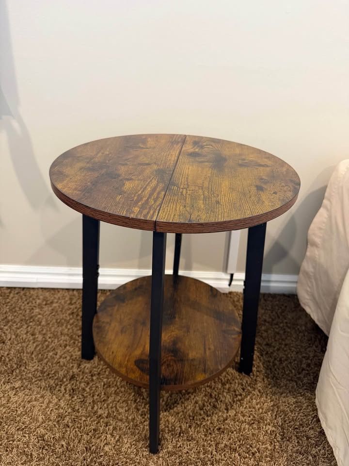 Round Industrial Side Table – Rustic Brown & Black