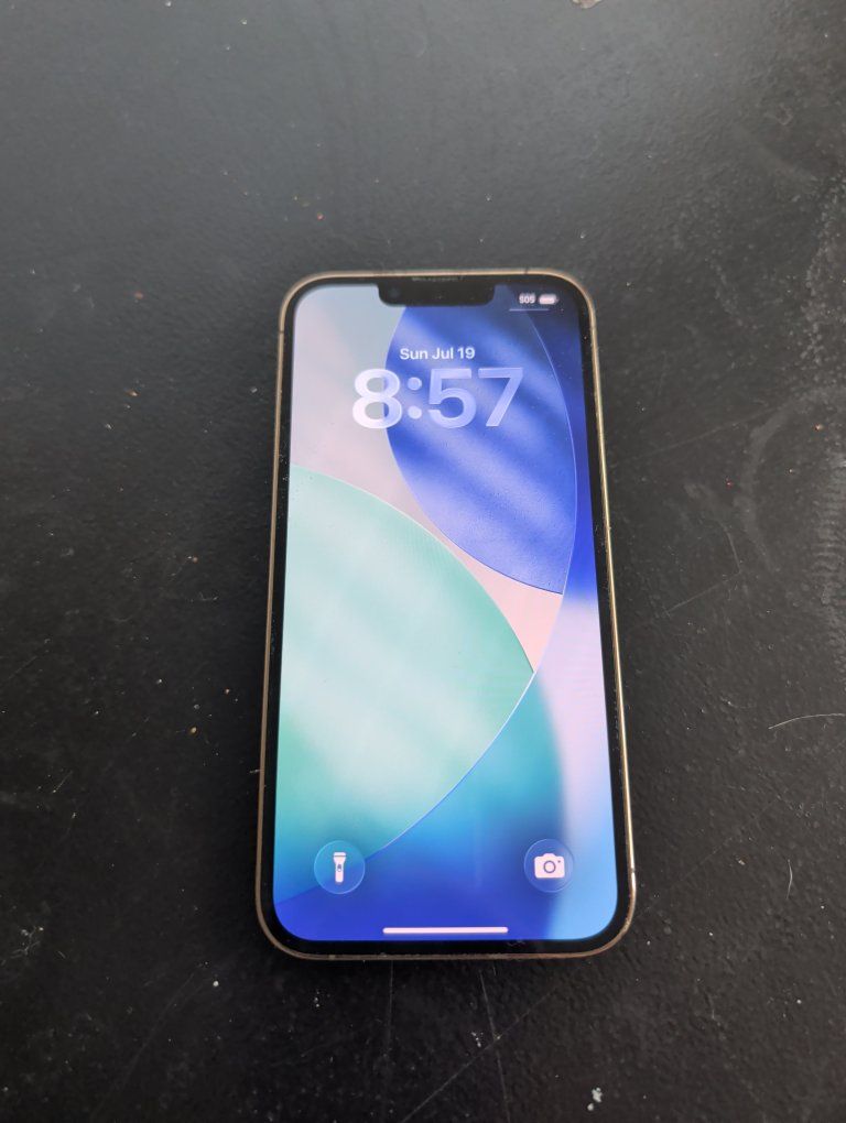 Apple iPhone 13 Pro - 256GB - Unlocked - Gold