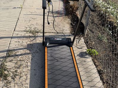 Free treadmill