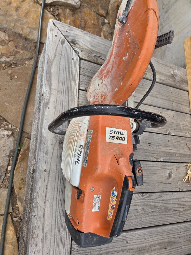 concrete saw