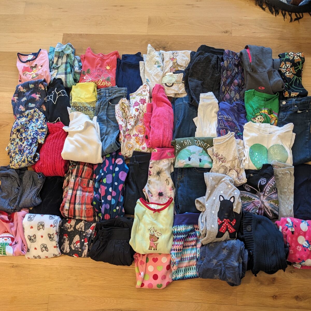 HUGE LOT Winter & Spring Girl Clothes - size 7 / 8