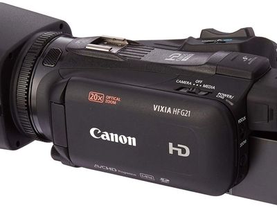 Canon VIXIA HF G21 HD Camcorder with 20x Optical Zoom & 2.2x Telephoto Lens