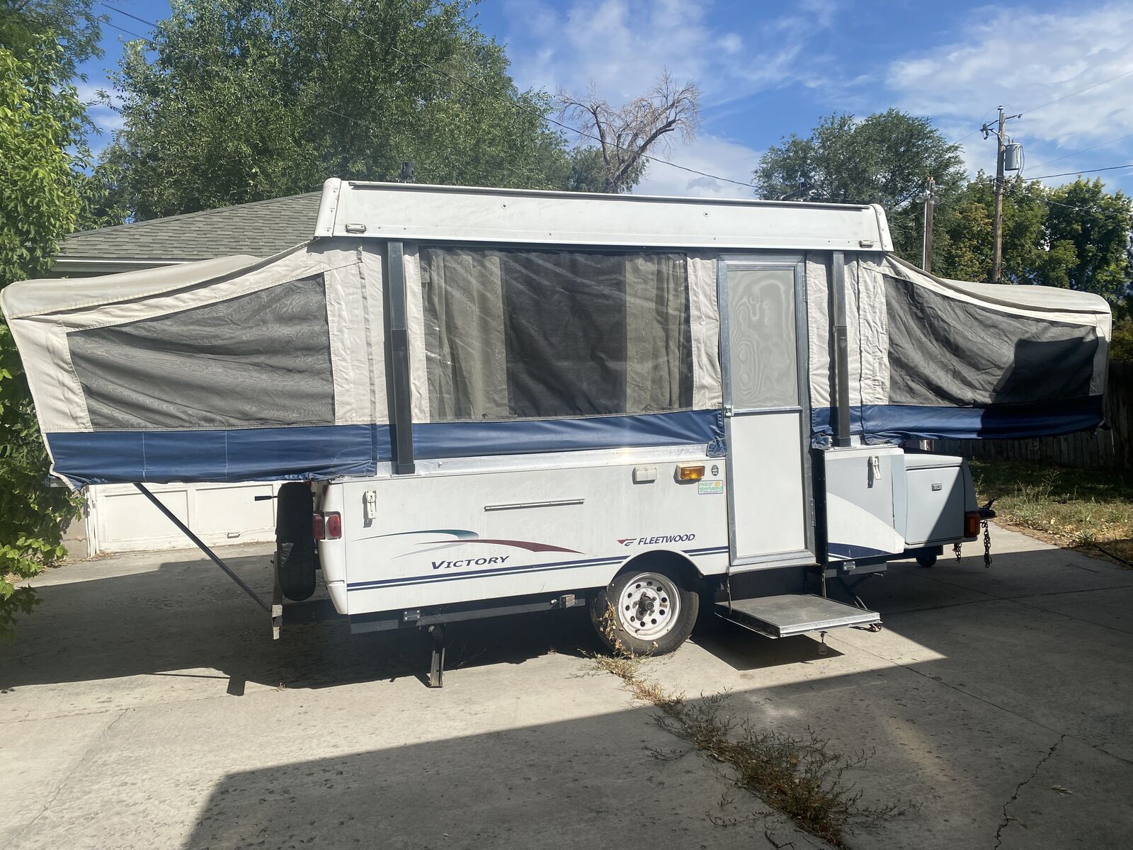 Awesome Pop-up Trailer