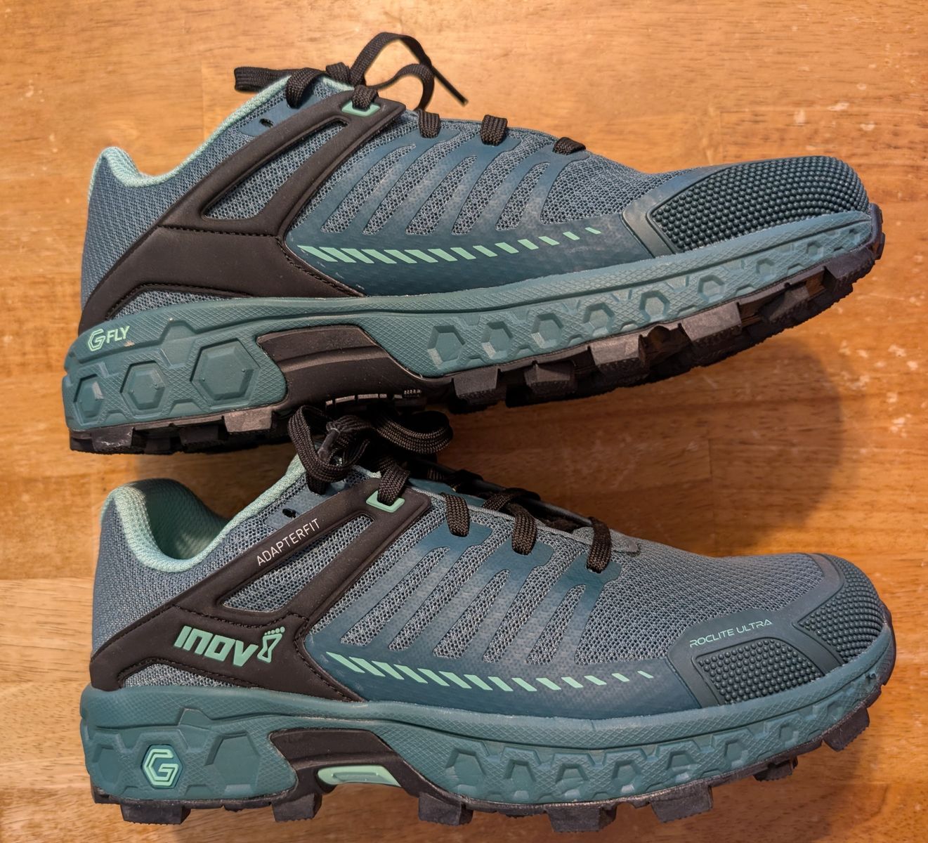 Inov8 Roclite Ultra G 320 trail running shoes women's size 8.5