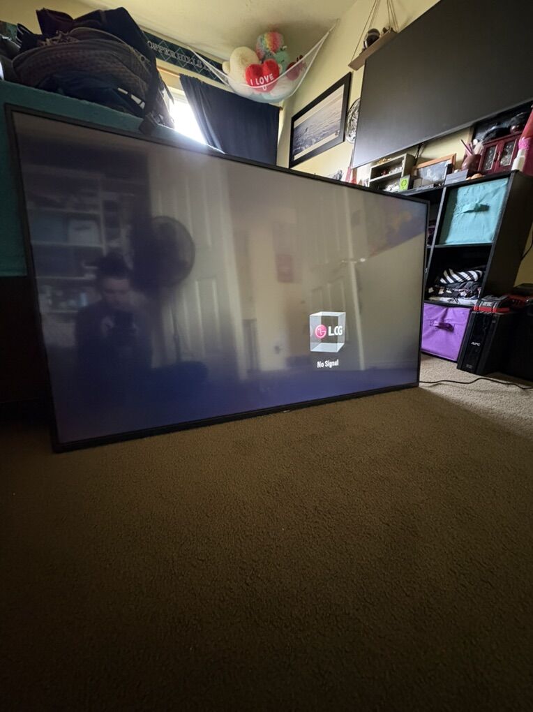 lG 55in Full HD Smart Tv