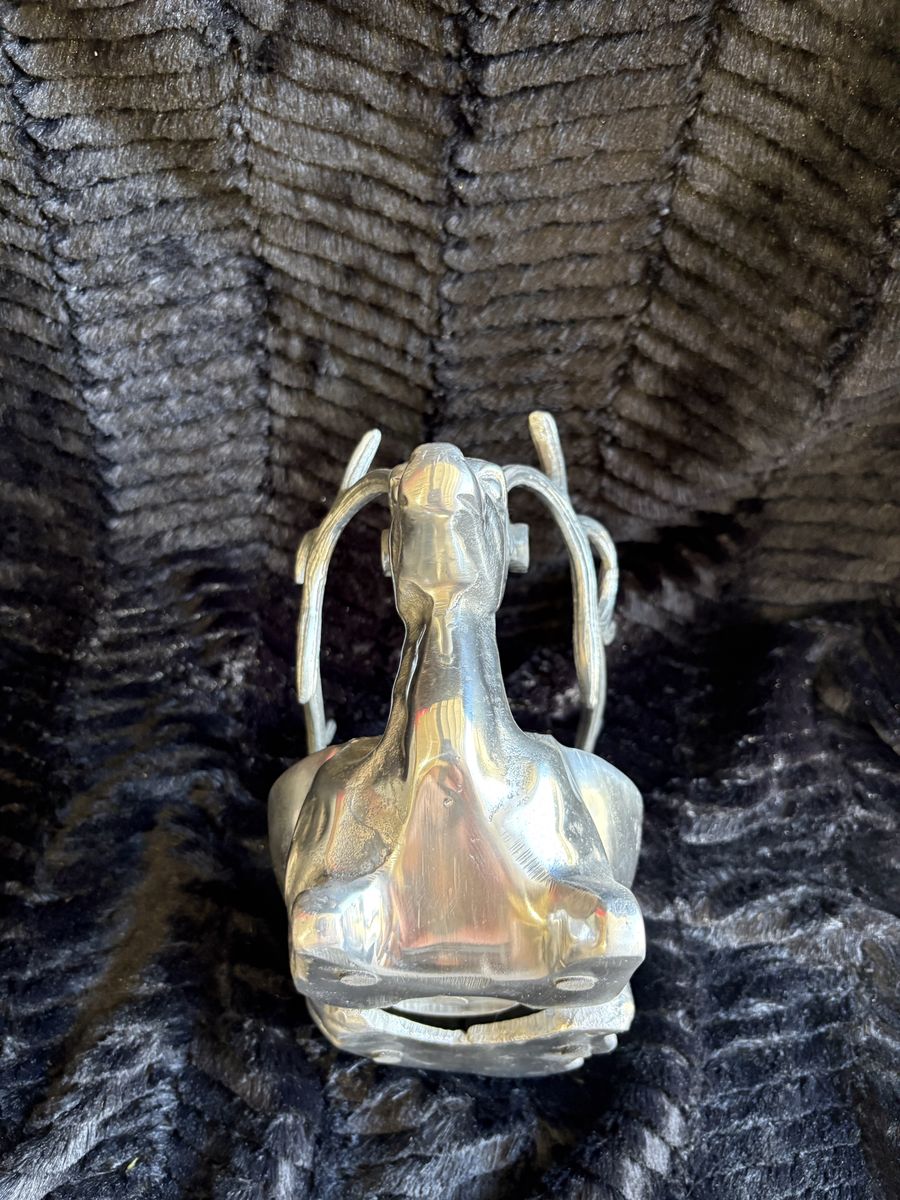 Main image 2
