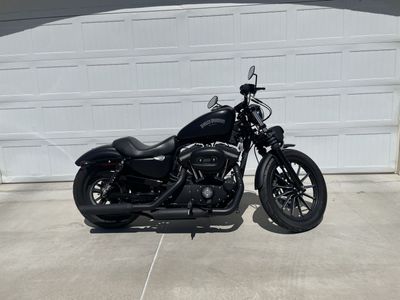 Harley-Davidson Iron 883 Motorcycle Matte Black