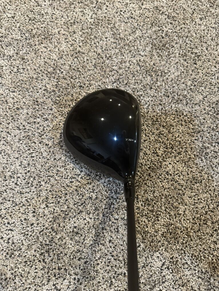 Titleist TSR2 Driver Left Handed