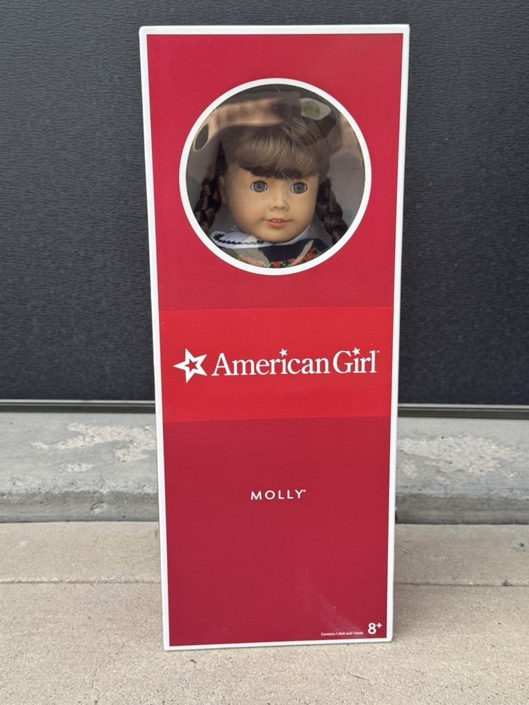 Original American Girl Molly Doll (NEW in box)