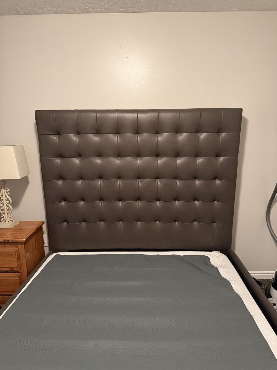Queen bed