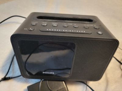 Philips radio alarm clock