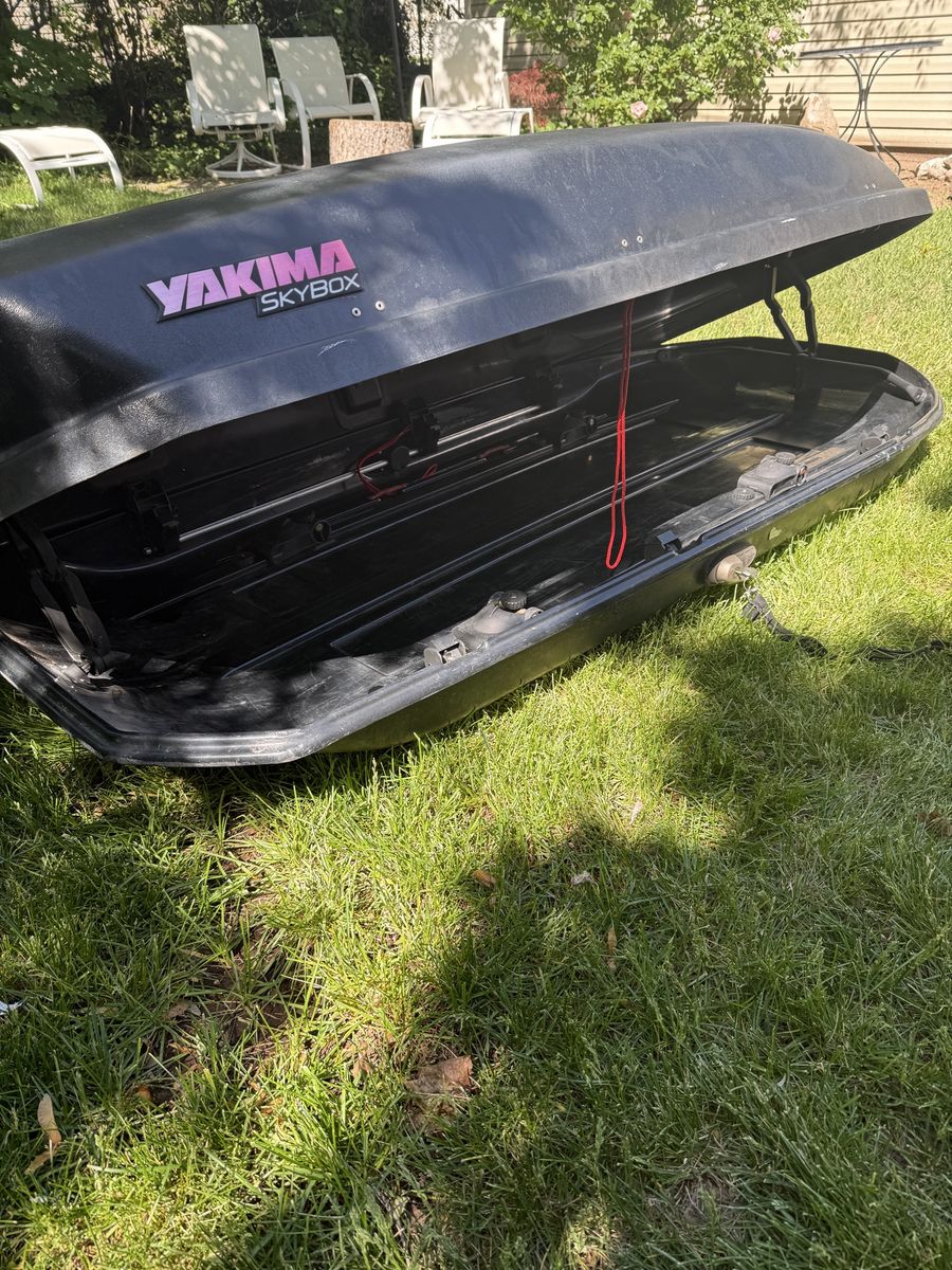 Yakima Sky Box XL
