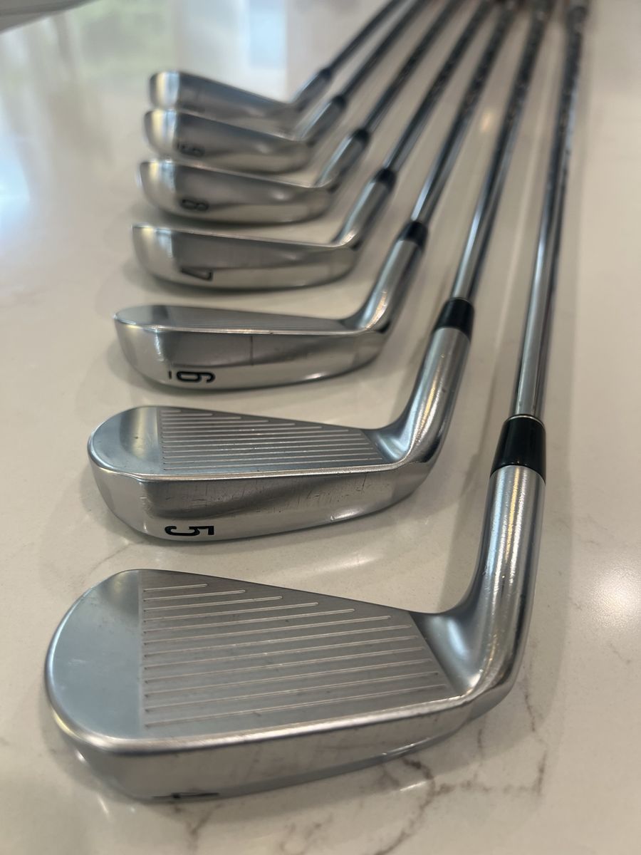 Srixon ZX5 Irons (4-PW) - Upgraded Shafts & Grips