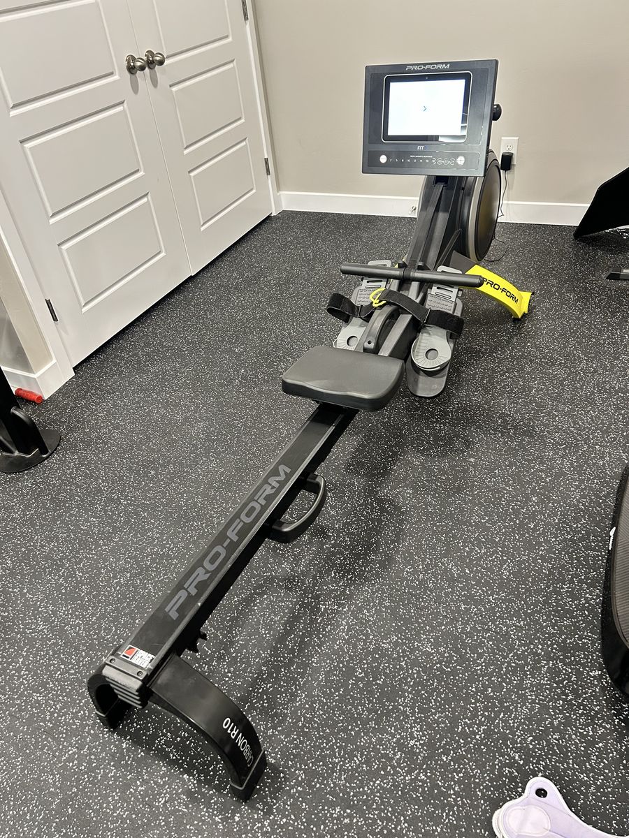 Pro-Form Carbon R10 Rowing Machine