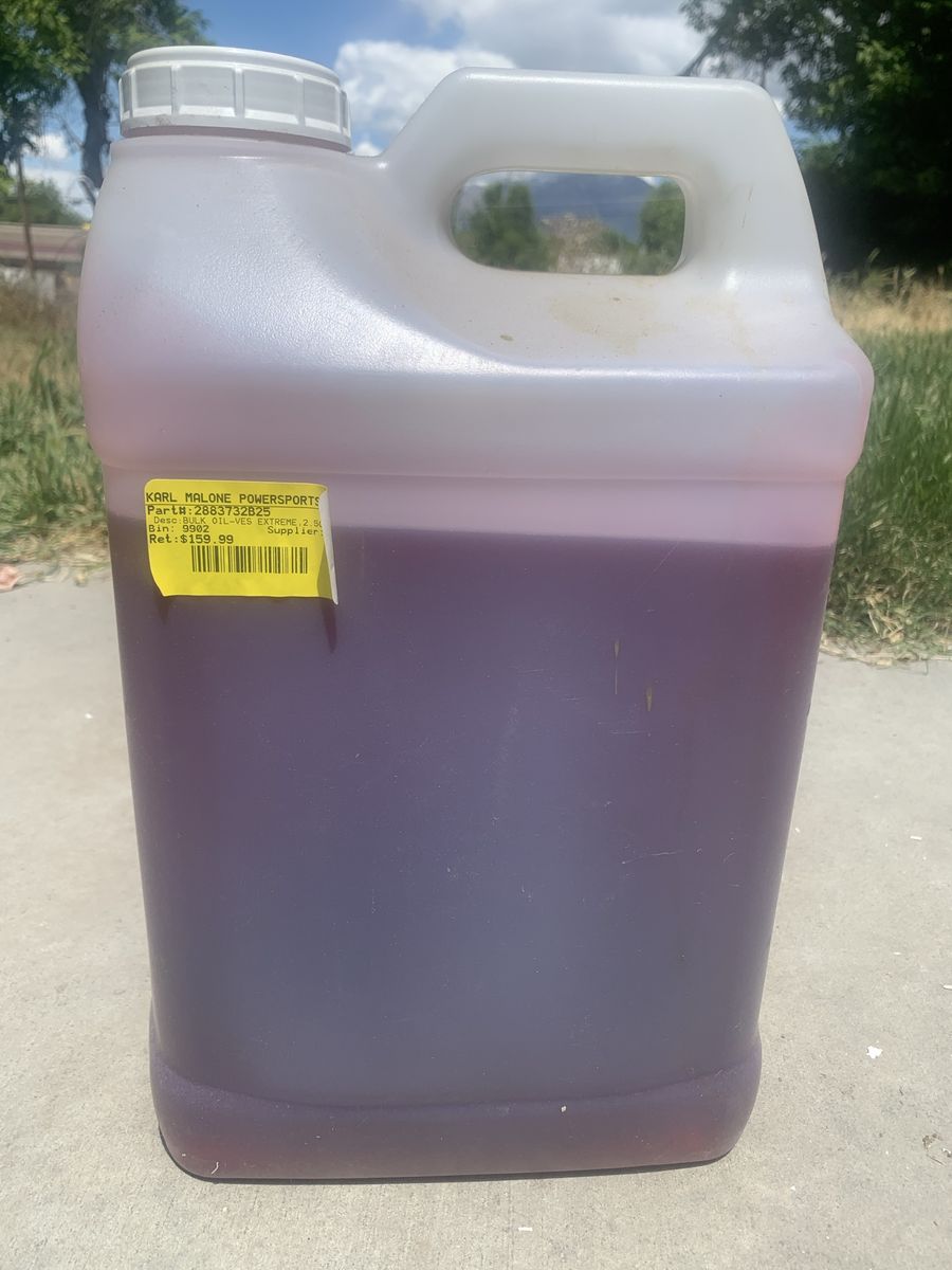 Snowmobile oil