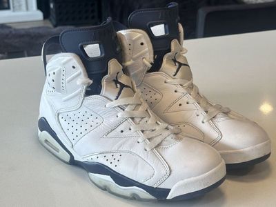Air Jordan 6 Retro White Navy Size 10 (Clean) **$75 OBO**