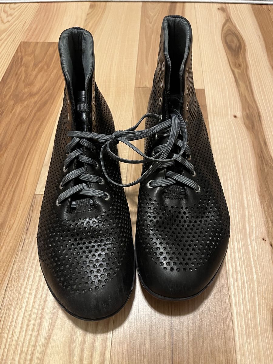 Main image 2