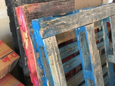 Pallets qty 8 in great condition heavy duty