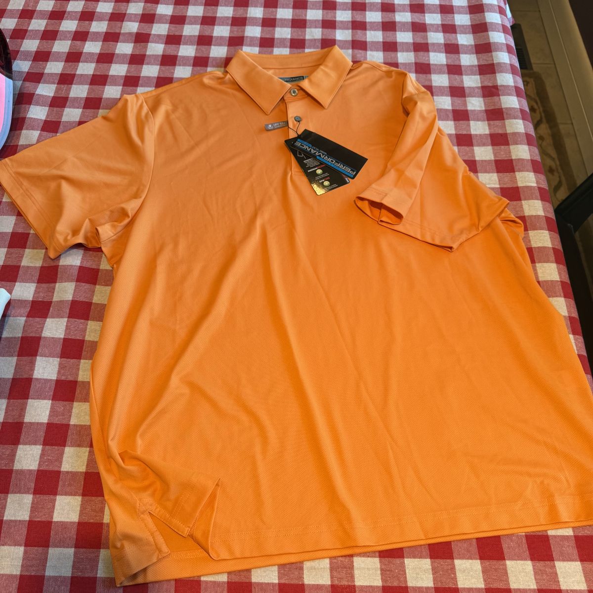 Main image 4