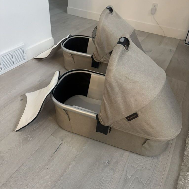 One Uppababy Bassinets V3 For Sale