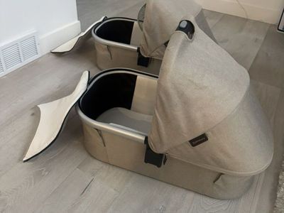 One Uppababy Bassinets V3 For Sale