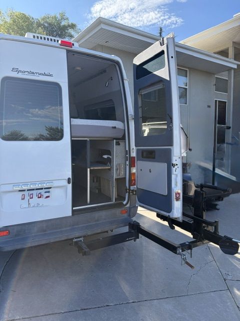Main image 24