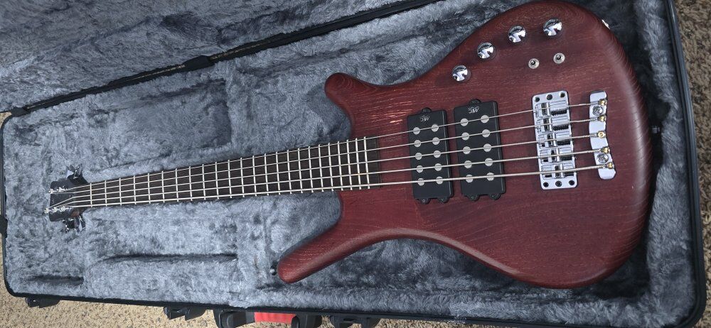 Warwick Pro Series Corvette $$ 5-string Electric B